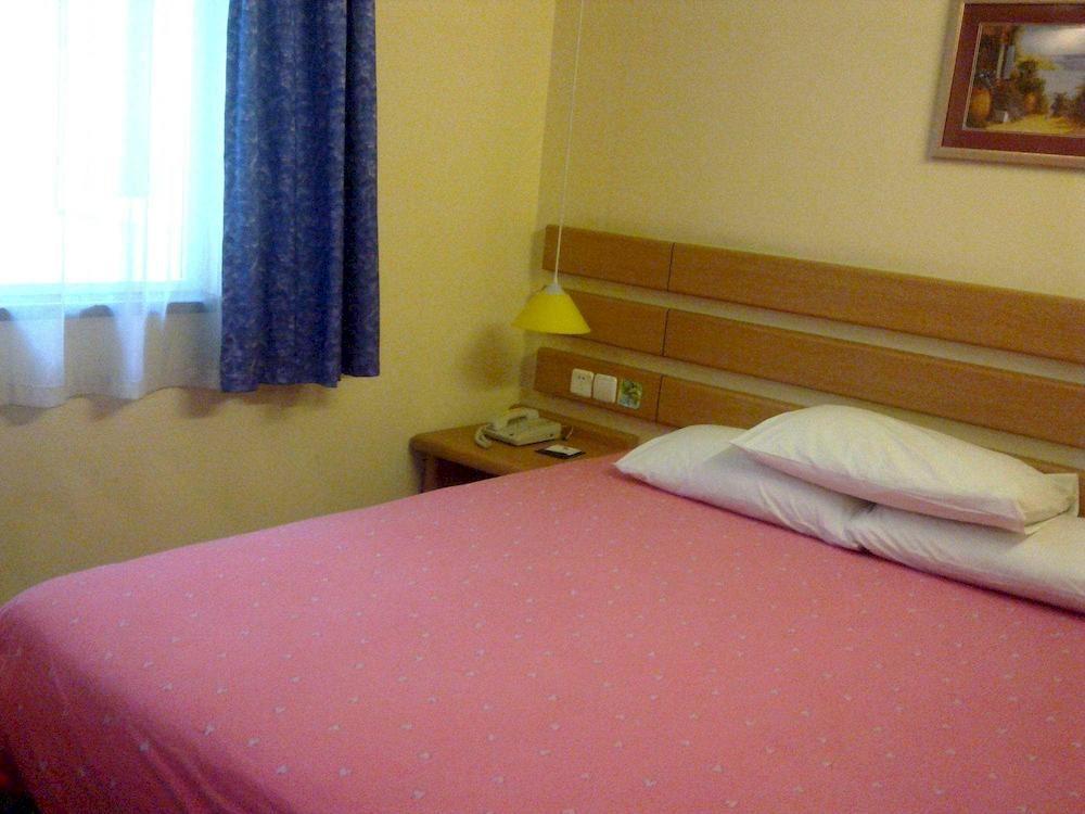Home Inn Guangzhou Guangdong University Of Foreign Studies Baiyun Avenue Exterior foto