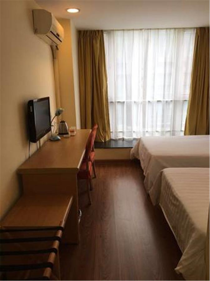Home Inn Guangzhou Guangdong University Of Foreign Studies Baiyun Avenue Exterior foto